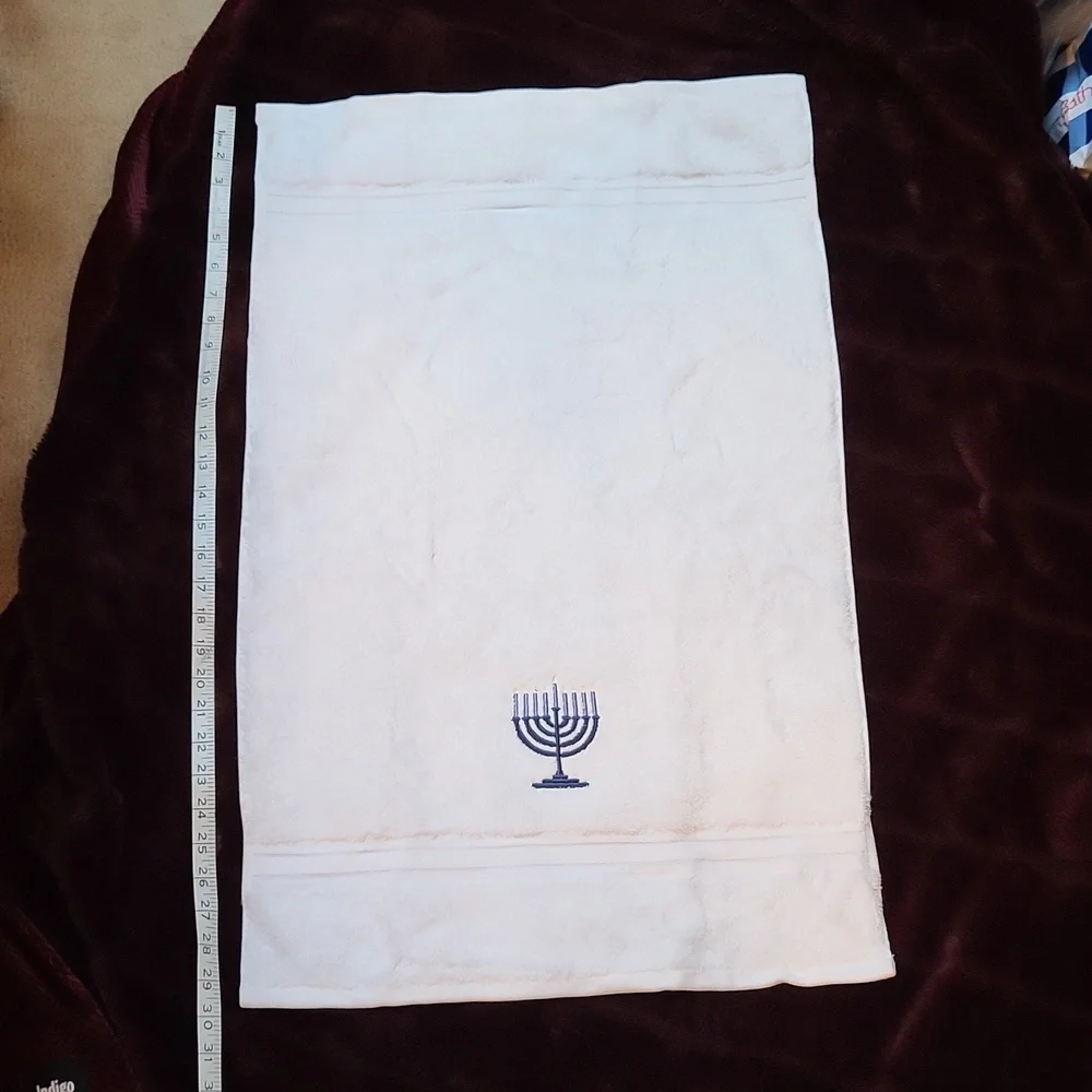 NWOT 100% Cotton Menorah Hand Towels- 2 Towels For @celinecote489 - Picture 8 of 10